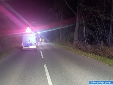 Sekundy po manewrze wyprzedzania - dwóch młodych kierowców nie przeżyło